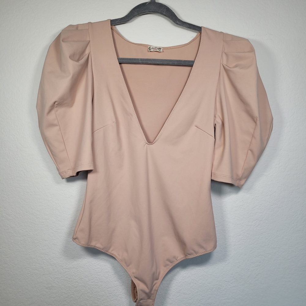 Free People Intimately Womens Small Tan Nude Bodysuit Puff Sleeve Deep V Neck